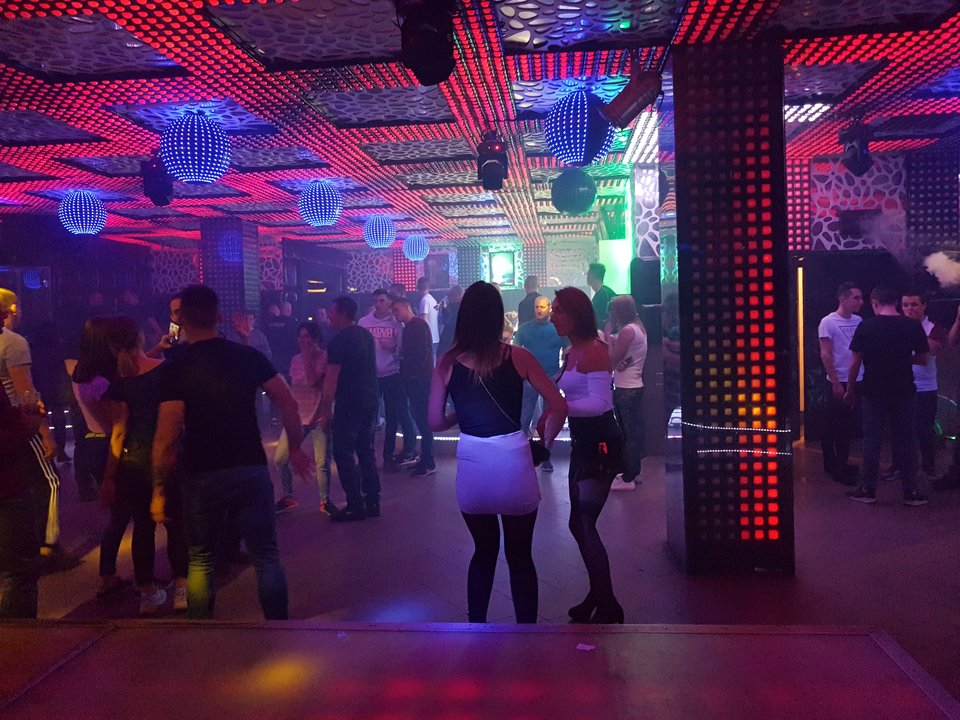 IMG_20200208_2314423173674878597301611.jpg - redxxxx