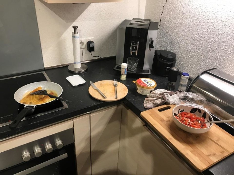 IMG_2894.jpg - Underway65