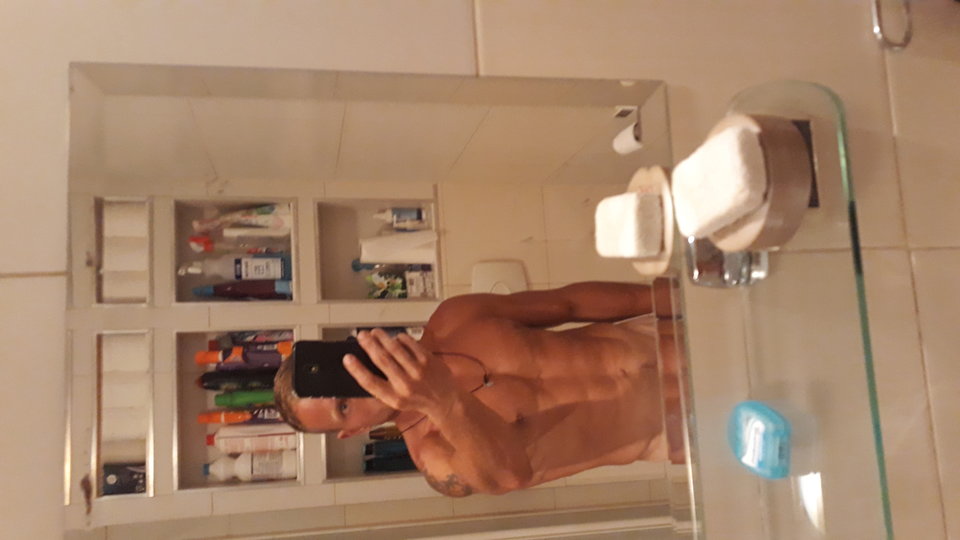 20180728_235715-1.jpg - Hugo841308