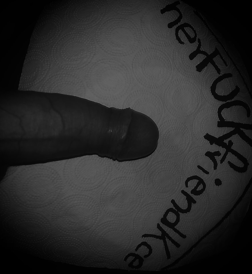 70B5A413-4809-4577-B1E6-D894035C1E3A.jpeg - herFUCKfriendKce