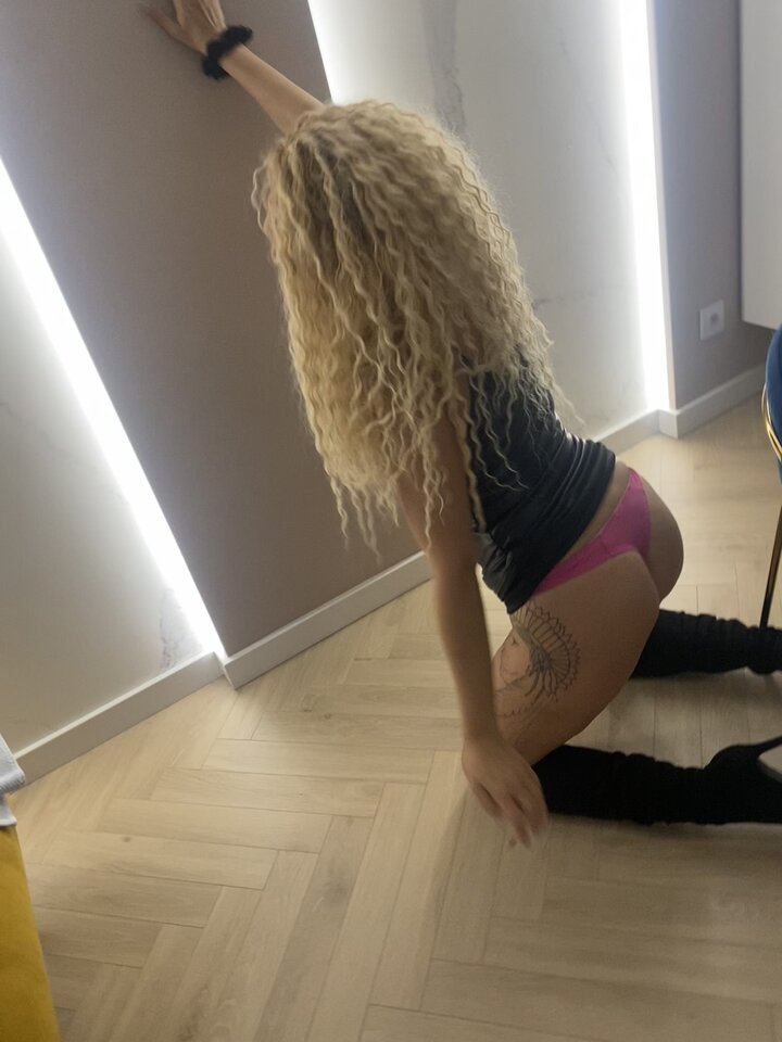 697D0E29-F3FA-4F80-ADF1-E6C142954757.jpeg - YourBlackAngel