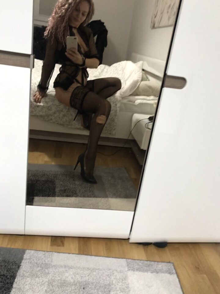 BE2E4875-A001-41BD-85AC-265424ABB4A8.jpeg - YourBlackAngel