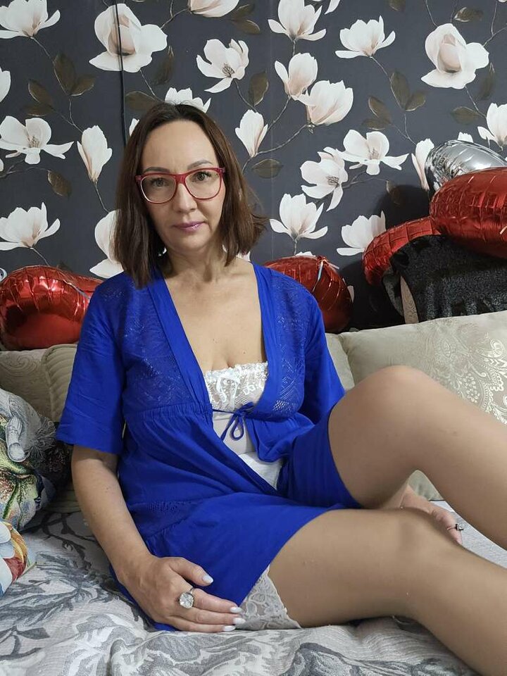 ;* - poslusznasuka73