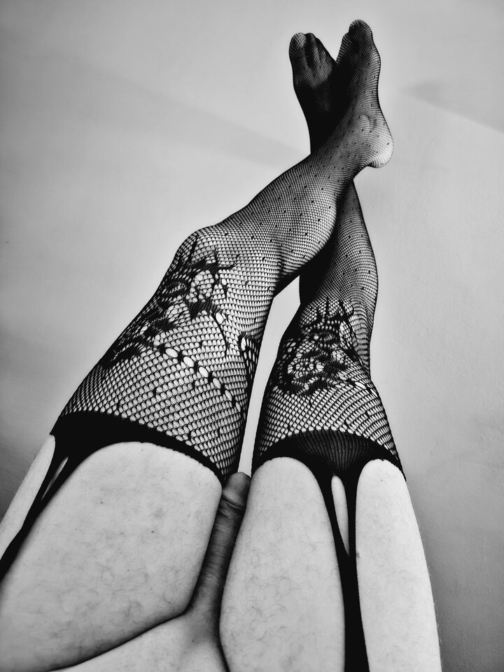 1000011531.jpg - lightning696