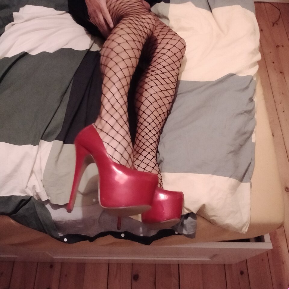 2024-01-18 19.02.38.jpg - MartinkaCross