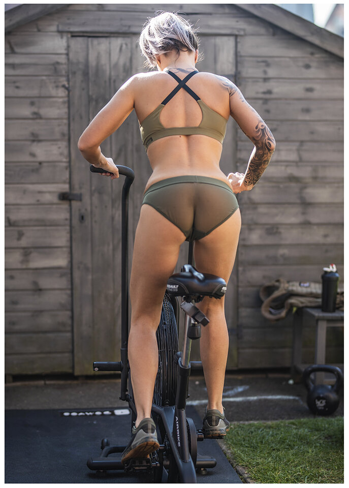 86sm.jpg - metalcfcouple