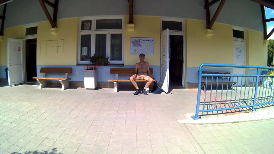 20220904_142028A.mp4_snapshot_01.04.507.jpg - Krzysztof_cfnm