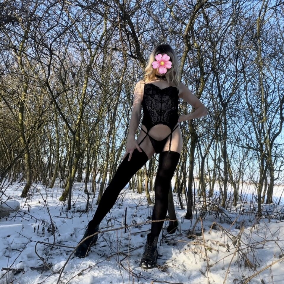 2059E24A-C785-4158-AFF8-67A5712E8FE5.jpeg - MartaSissyW