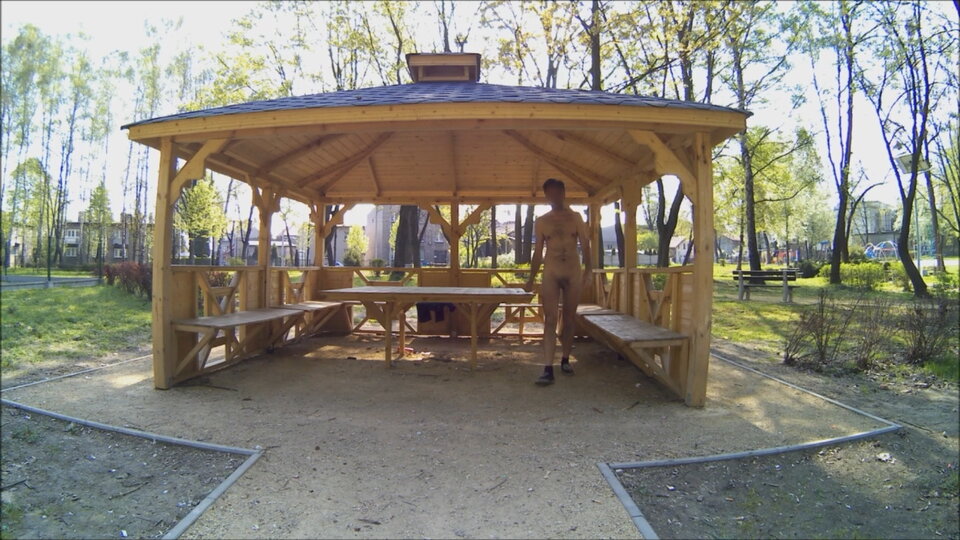 Brzeziny altana w parku.mp4_snapshot_00.13.340.jpg - Krzysztof_cfnm
