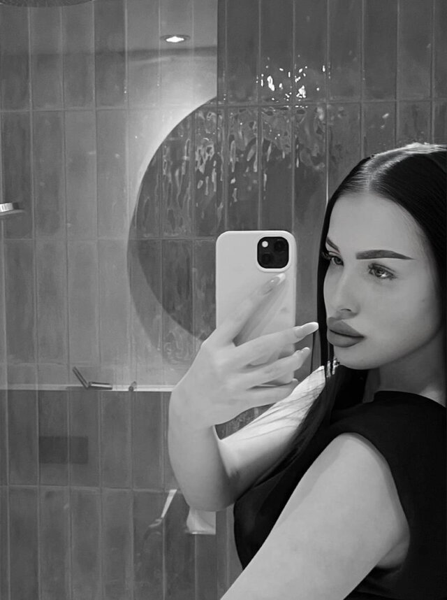 hot22milenka