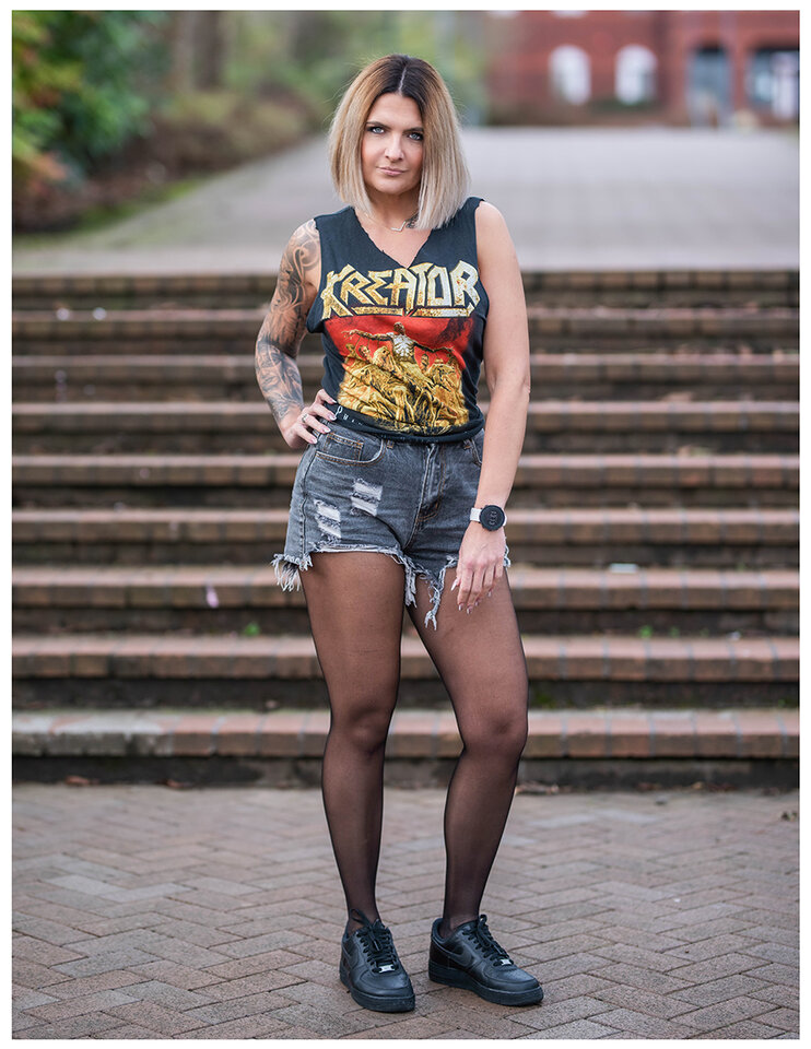 116m.jpg - metalcfcouple