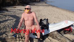 W zimowym słoneczku - wygrzewanie.