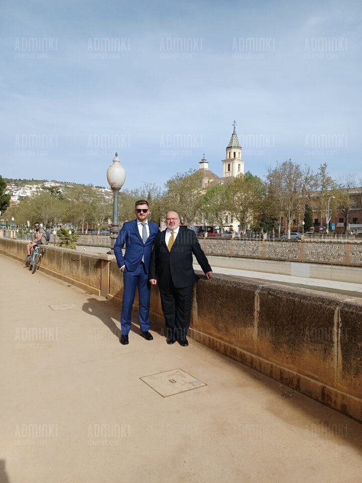 Hmmmmm taki chill❤️🇪🇸🌞💪💪😘😘 - Adminki