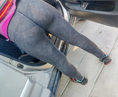 Lubię jak ktoś tak spogląda na mnie.