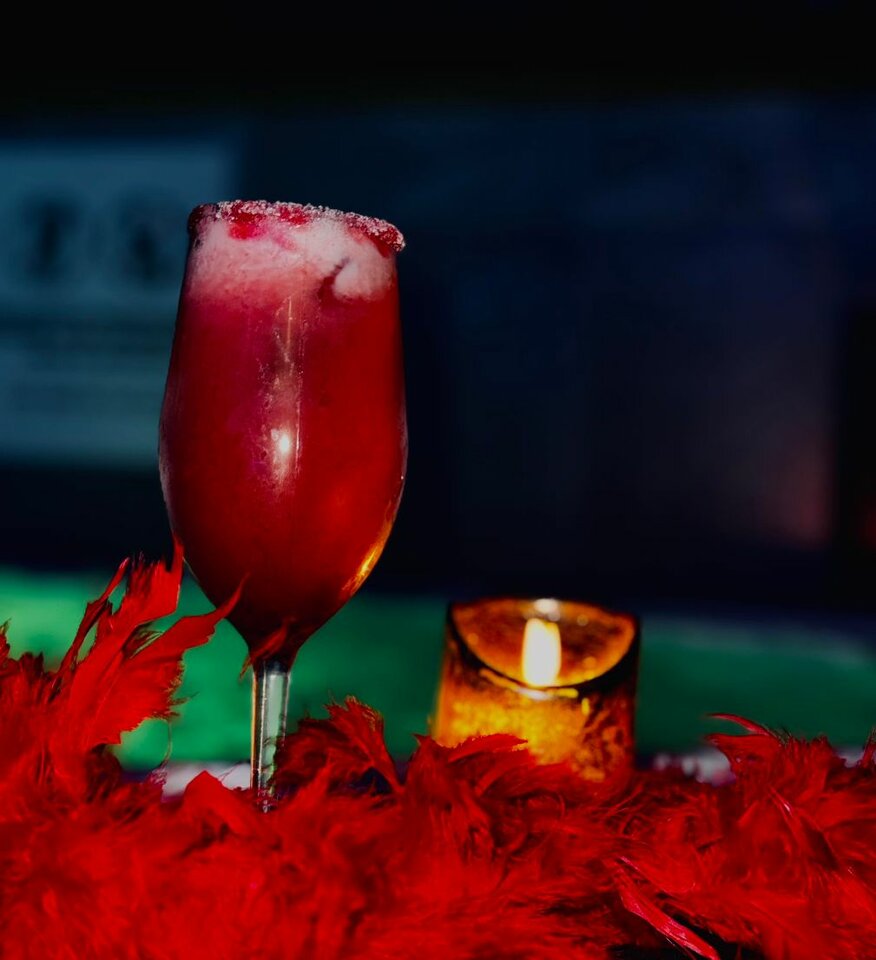 DZIEŃ KOBIET | DRINK DLA PAŃ - LavaClub